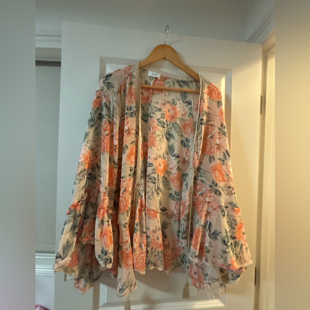 Blu Ivy Kimono Size M/L